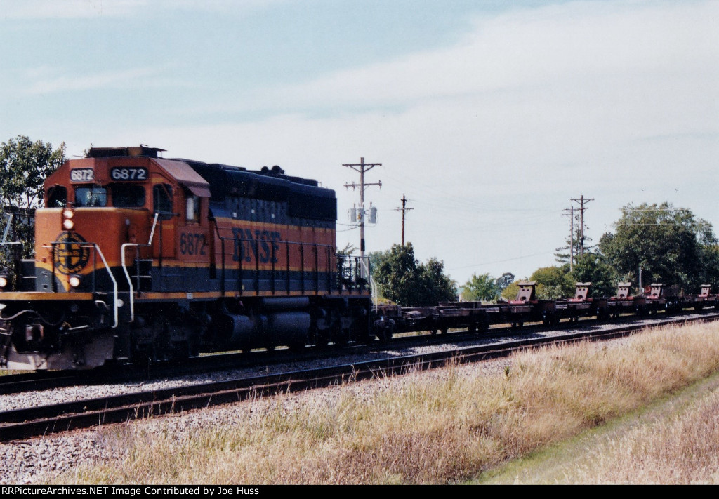 BNSF 6872 East